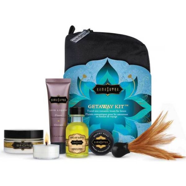 Kama Sutra Getaway Kit -matkasetin tuotteet ja vetoketjullinen toilettilaukku