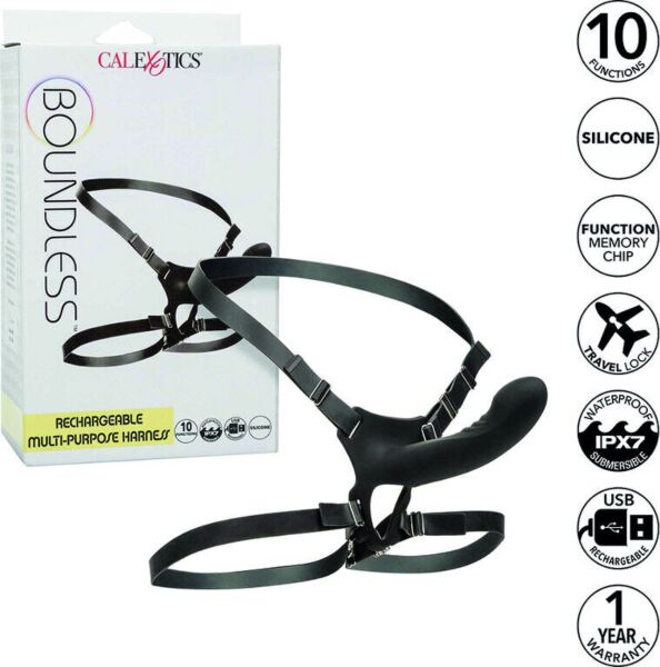 CalExotics Boundless -strap-on-valjaat, joissa on kaarevakärkinen värisevä anturi sekä vyötärö- ja reisihihnat