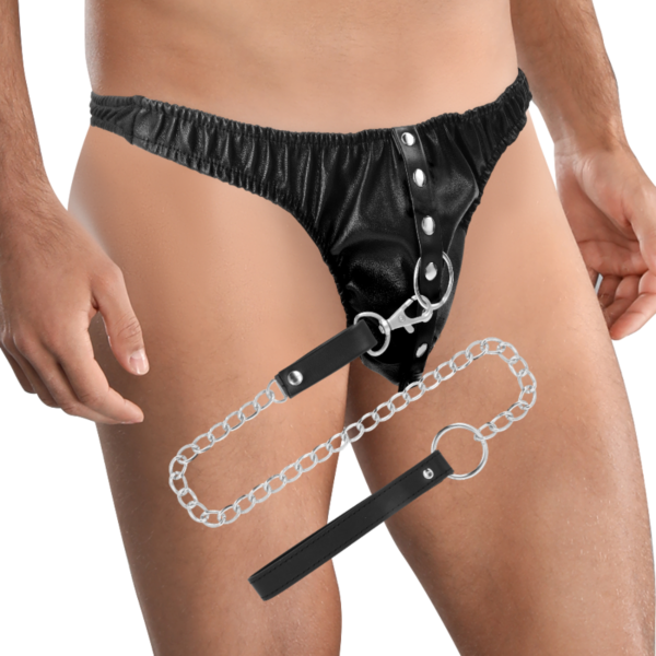 Darkness Submission Thong with Metal Chain -stringit metalliketjulla ja D-renkailla